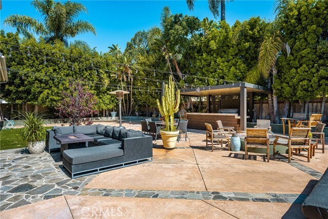 Building Photo - 2281 Orchard Dr