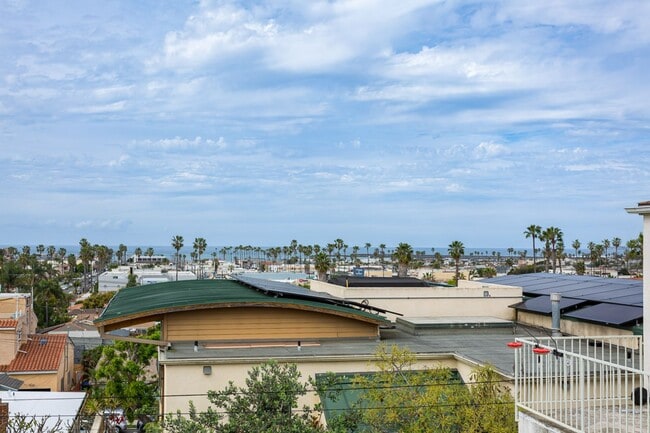 Building Photo - Spanish Coastal Charmer with Ocean Views -- Walk to the Beach