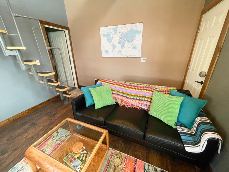 Building Photo - 411 W Quartz St