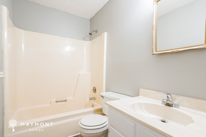 Building Photo - 158 Timberlake Dr