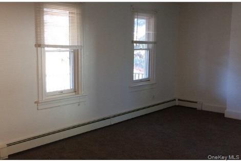 Building Photo - 352 Violet Ave