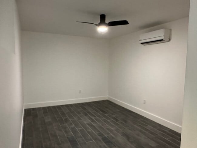 Bedroom - 112 4th St NE