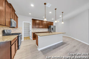 Building Photo - 10423 Francisco Way