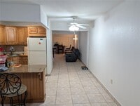 Building Photo - 1037 SW 76th Ave