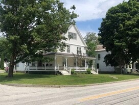Building Photo - 214 Beech St