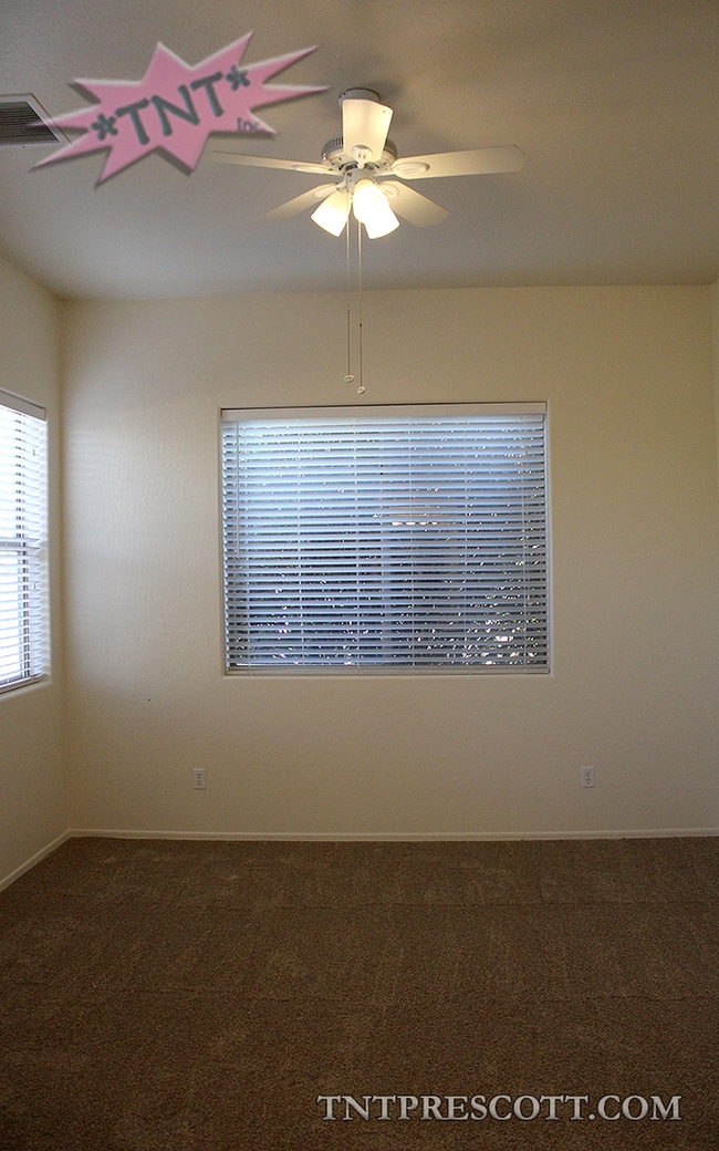 Building Photo - Home in Granville HOA ~ Winter Special!! ~ COMP HOLD