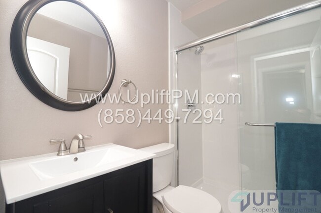 Building Photo - 1 Bed 1 Bath Home For Rent