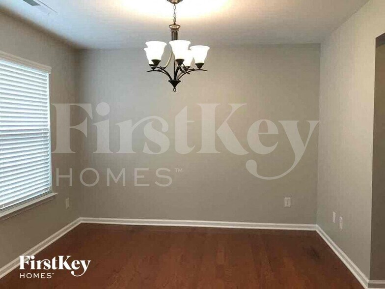 Building Photo - 1544 Moss Creek Dr