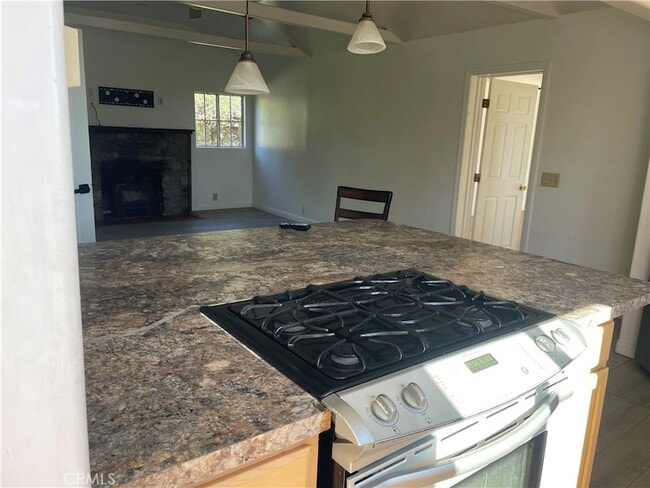 Building Photo - 1412 Pine Heights Way