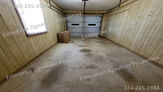 Building Photo - 2500 Neal Metcalf Rd