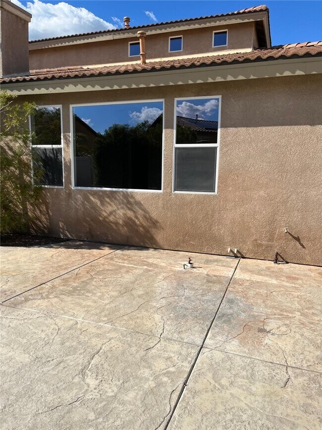 Building Photo - 32689 Cottonwood Rd