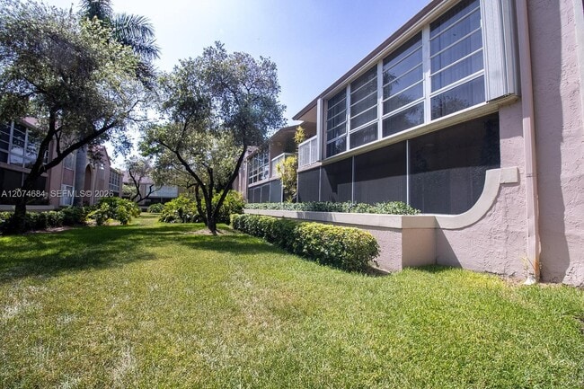 Building Photo - 4760 NW 102nd Ave