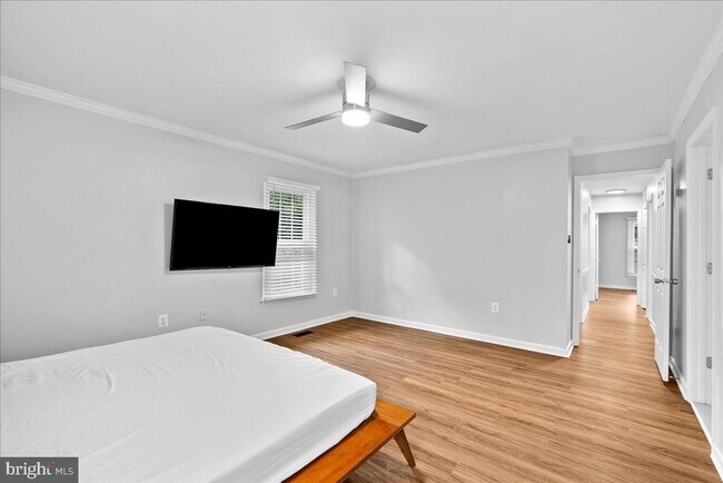 Building Photo - 9303 Macswain Pl