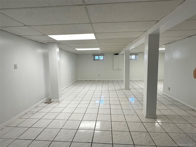 Building Photo - 278 N 4th St
