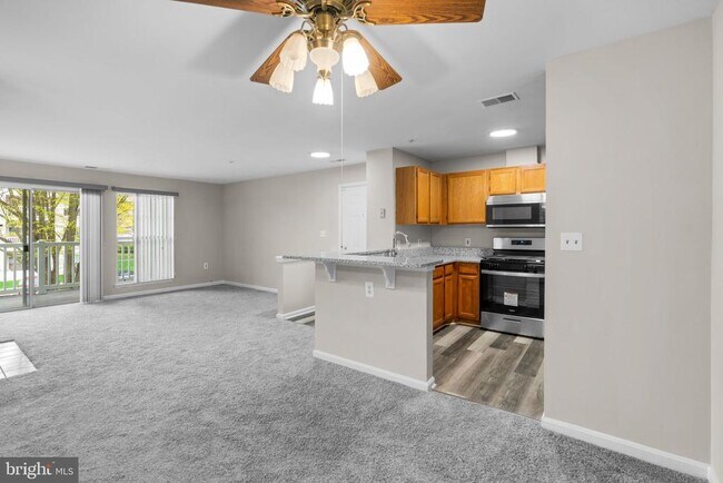 Building Photo - 5911 Millrace Ct