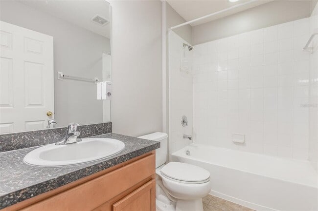 Building Photo - 1125 Grantham Dr