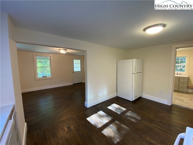 Building Photo - 503 Von Turner Rd