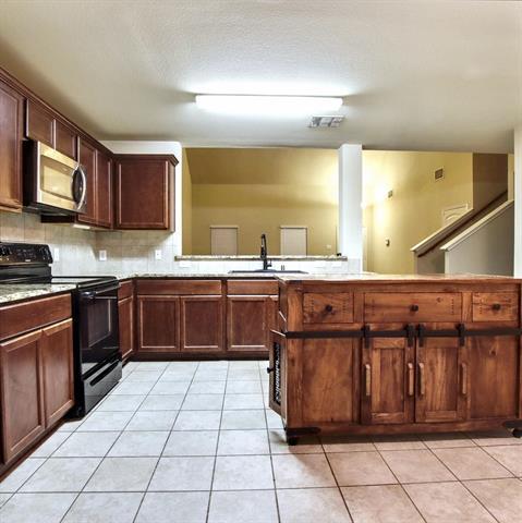 Building Photo - 1340 Levi Ln