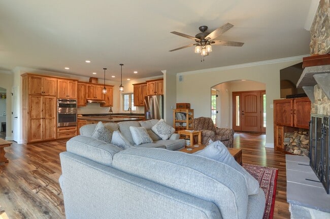 Building Photo - 11409 Weatherstone Dr