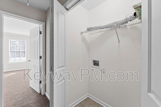 Building Photo - 1021 Micah Terrace