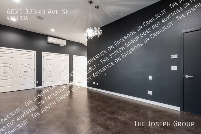 Building Photo - 6021 173rd Ave SE