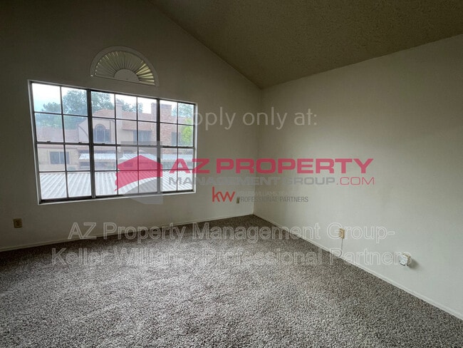 Building Photo - 8111 W Wacker Rd