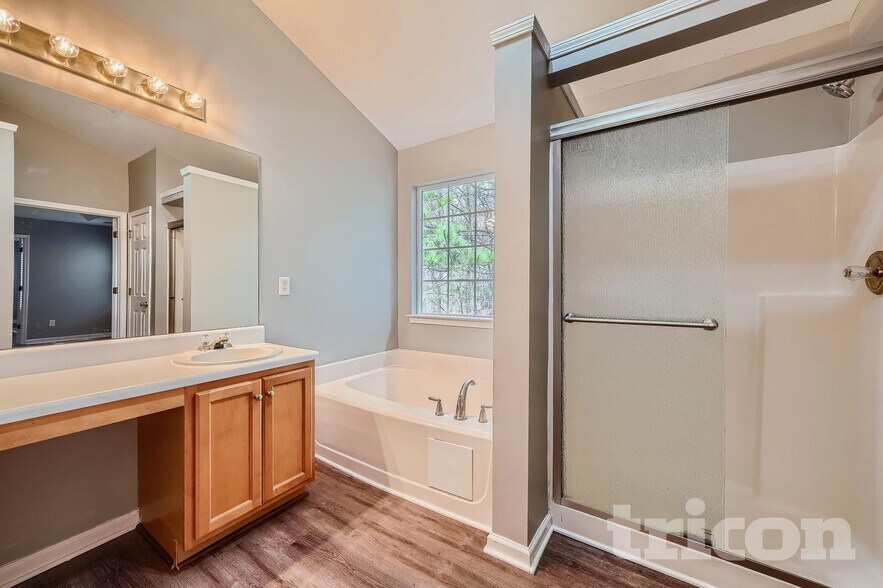 Building Photo - 5035 Cascade Hills Cir SW