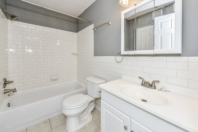 Building Photo - 9330 Caspian Way