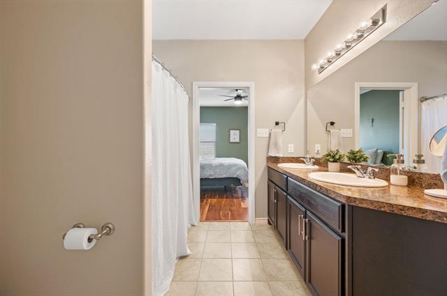 Building Photo - 8461 Comanche Springs Dr