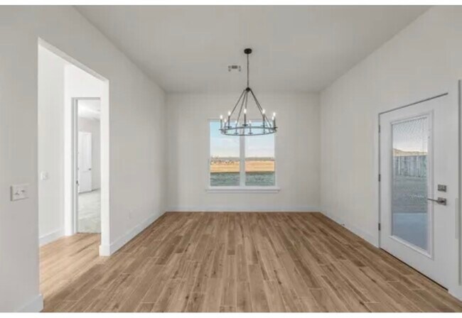 Building Photo - 7530 Highland Hls Dr