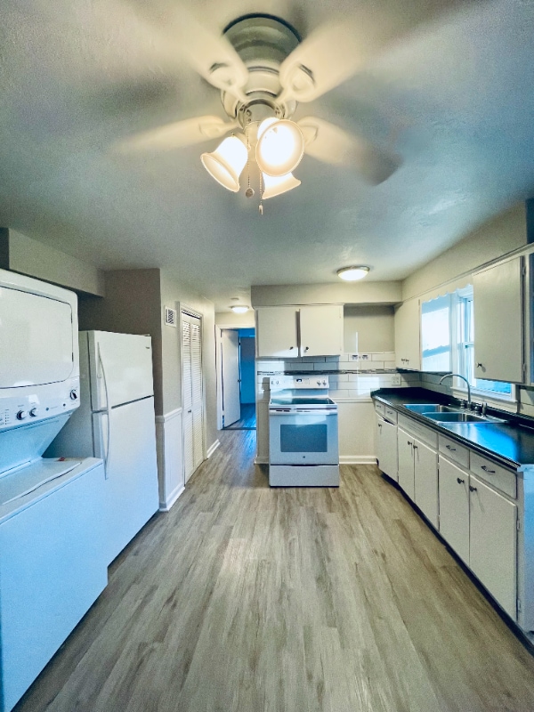 Building Photo - 1405 E 133rd St