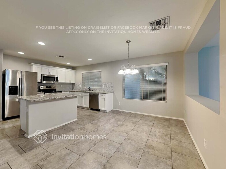 Building Photo - 3127 W Alta Vista Rd