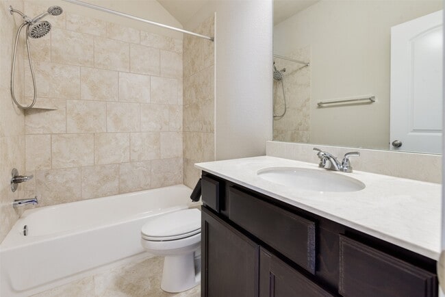 Building Photo - 1330 Watercrest Park Ln