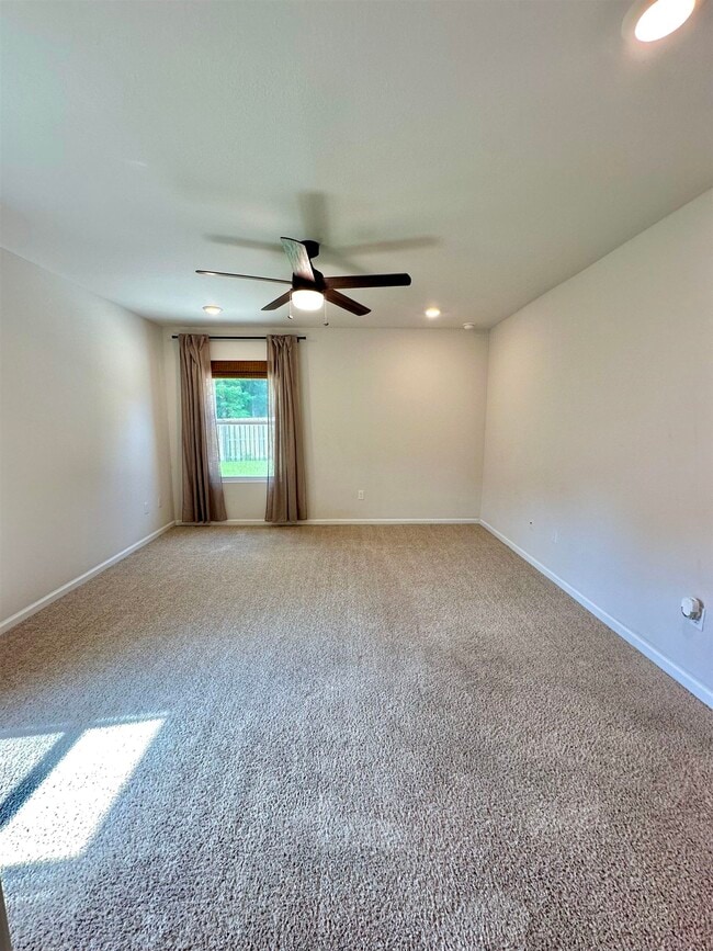 Building Photo - 26 Gray Fox Ct