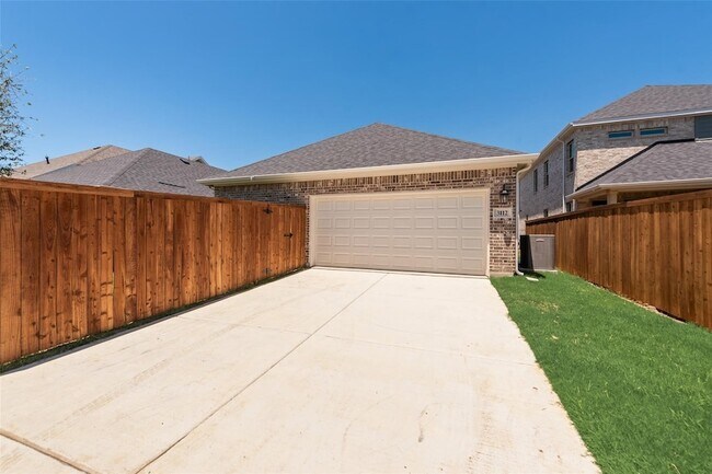 Building Photo - 3112 Arthurdale St