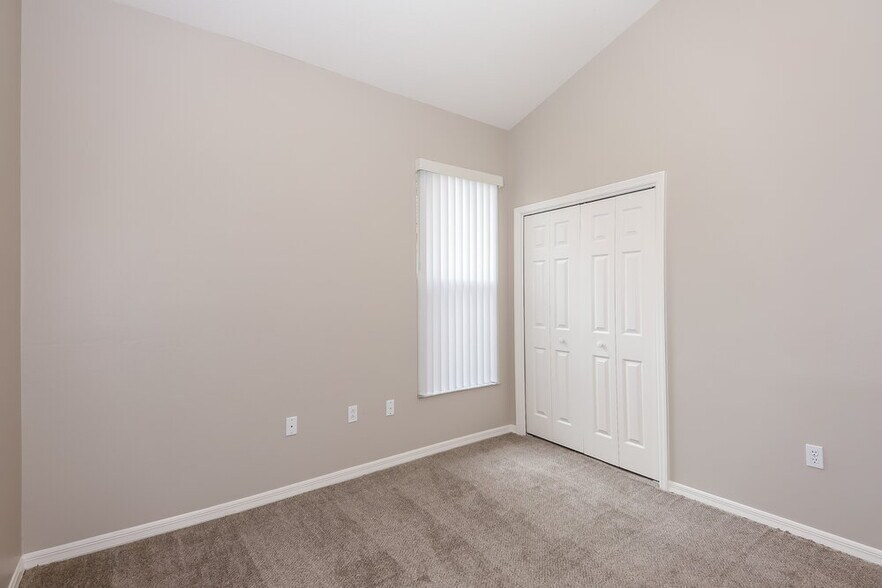 Building Photo - 2014 Cattleman Dr