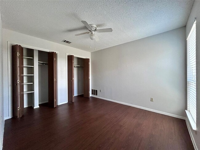 Building Photo - 12232 Tyson Cove