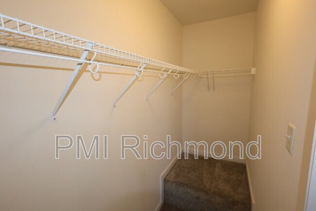 Building Photo - 12229 Ground Pine Ct