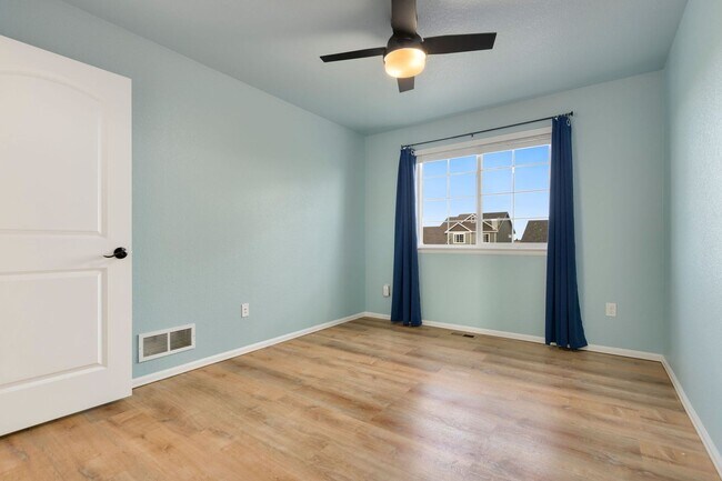 Building Photo - Open Space Views at this 3-Bedroom, 3-Bathroom, 3-Car Home!