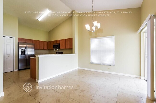 Building Photo - 3234 Bellingham Dr