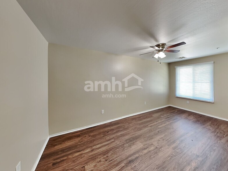 Building Photo - 4356 E Jasper Dr