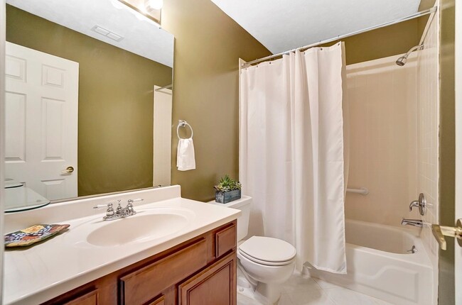 Building Photo - 5306 Country Ridge Dr