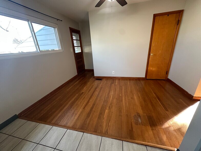 Dining room - 884 Kingston Dr