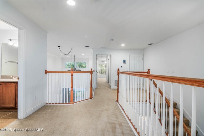 Building Photo - 208 Tin Roof Ave