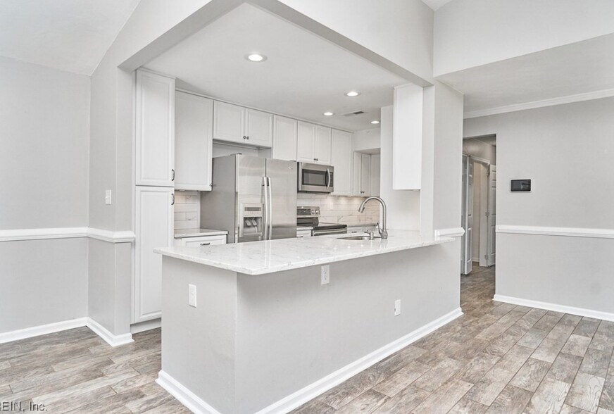 Building Photo - 4731 Marlwood Way