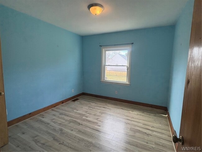 Building Photo - 484 81st St