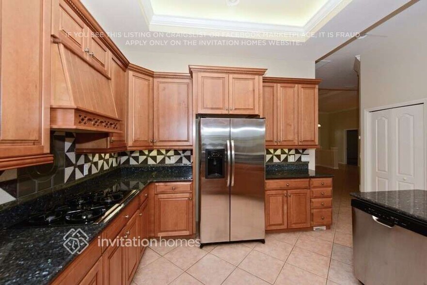 Building Photo - 7531 Camden Harbour Dr