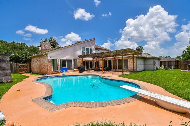 Building Photo - 7719 Apache Plume Dr