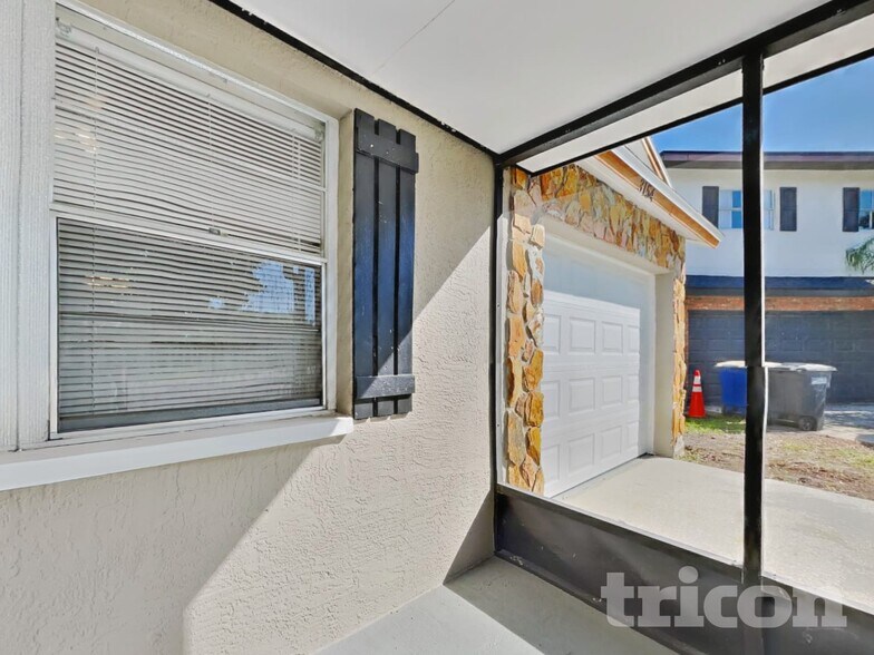 Building Photo - 3154 Macdonald Drive Clearwater FL