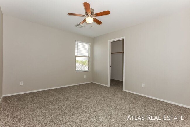Building Photo - 12176 W Chase Ln